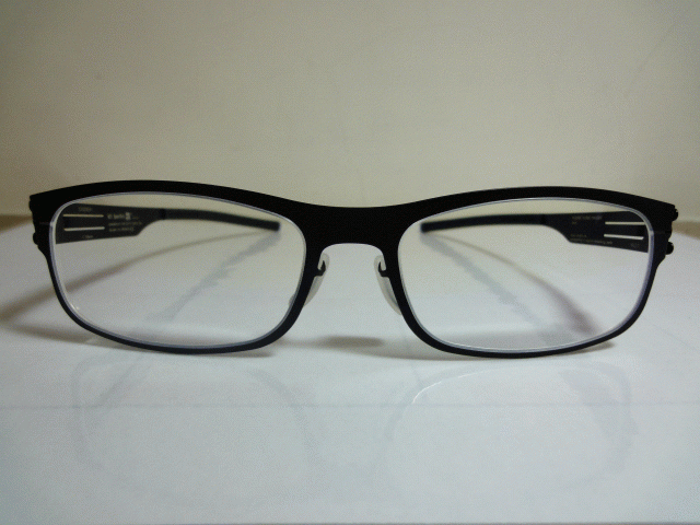 【分享】ic! berlin 我的第一副薄鋼眼鏡
