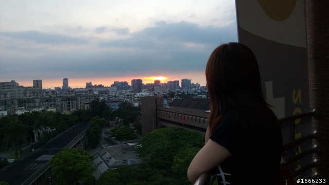 LUMIA 920真的差在推銷..