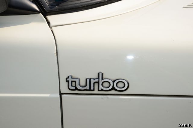 晚來的開箱。1983年900 turbo。