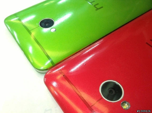 hTC New One  新(偽)色登場!