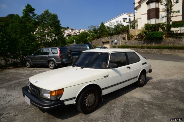 晚來的開箱。1983年900 turbo。