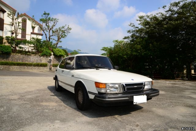 晚來的開箱。1983年900 turbo。