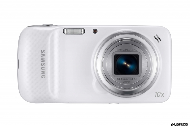 [外電消息] 三星發表Android可交換鏡頭相機GALAXY NX 搭載4G LTE網路技術