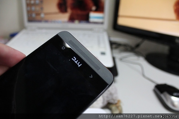 [開箱文] HTC NEW ONE (32G) 無縫開箱~
