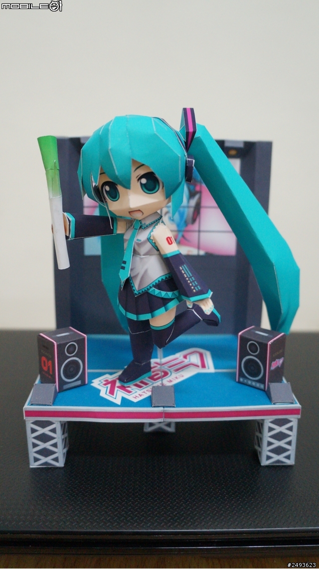 紙模型:初音未來+表演舞台