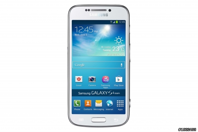 [外電消息] 三星發表Android可交換鏡頭相機GALAXY NX 搭載4G LTE網路技術