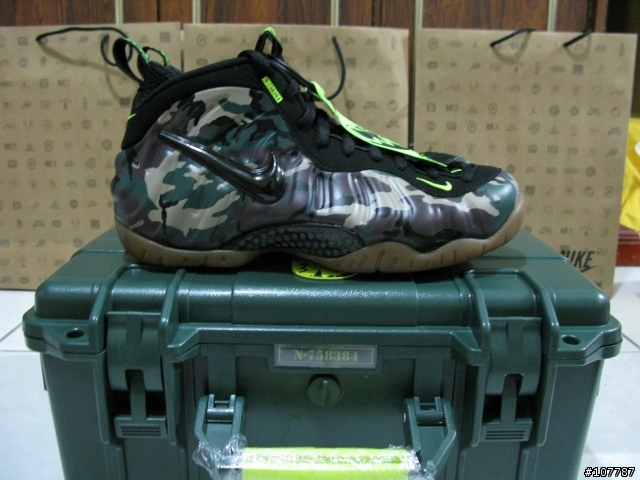 [開箱] 工具盒開箱～Nike air foamposite pro PRM LE - camo Special Box Set 軍綠迷彩太空特殊盒裝限量版