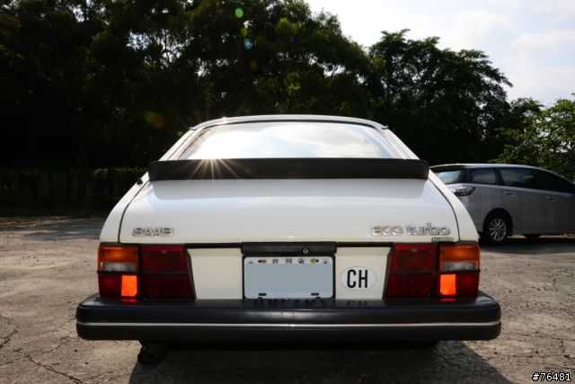 晚來的開箱。1983年900 turbo。