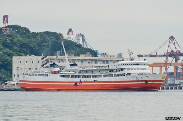 [遊記] 基隆港: 郵輪x老鷹x海鮮