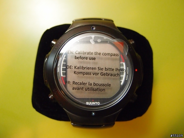 【開箱】Suunto D6i All Black Steel 潛水電腦錶