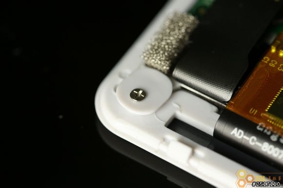 馳為 V88 pad mini 做工拆機圖