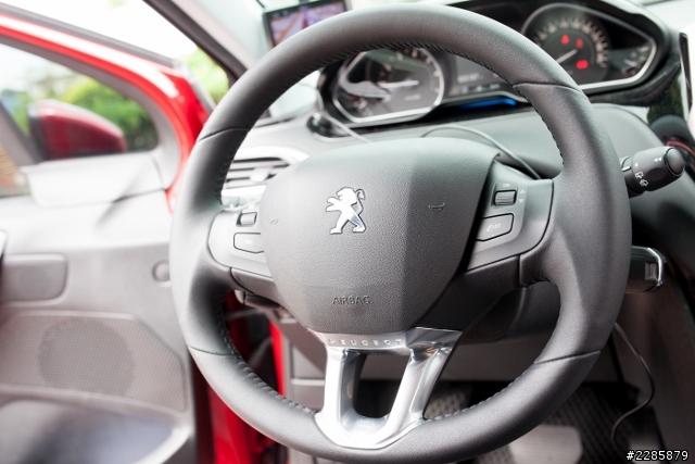 ●Miss Peugeot ●從今以後女人的名字是標緻●參加PEUGEOT 208試駕活動心得分享
