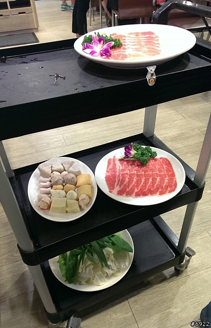 十二籃粥火鍋