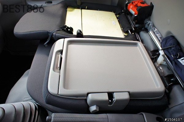 HINO 300 有點晚的開箱~