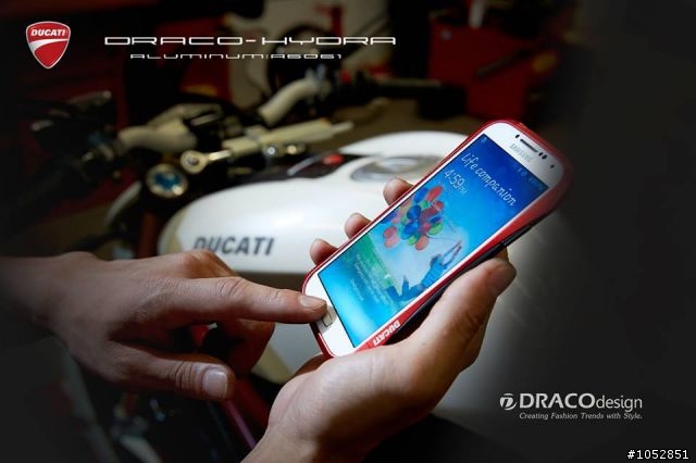 義大利重機名牌DUCATI與Draco推出聯名鋁合金保護框 For Galaxy S4