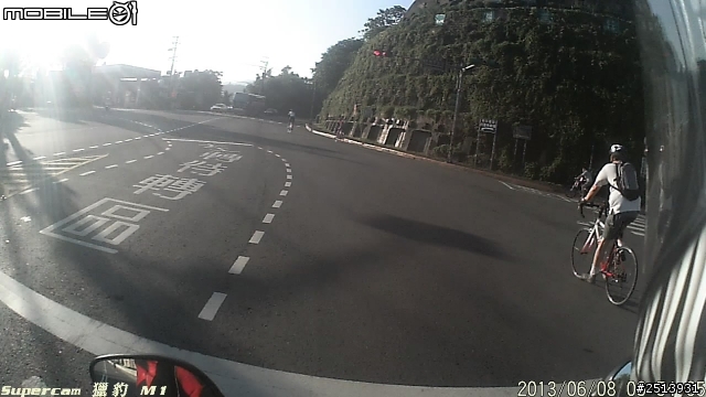 自行車就可以闖紅燈嗎??