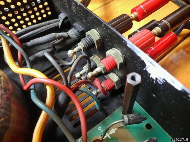 musical fidelity A1-S 有間斷的雜音