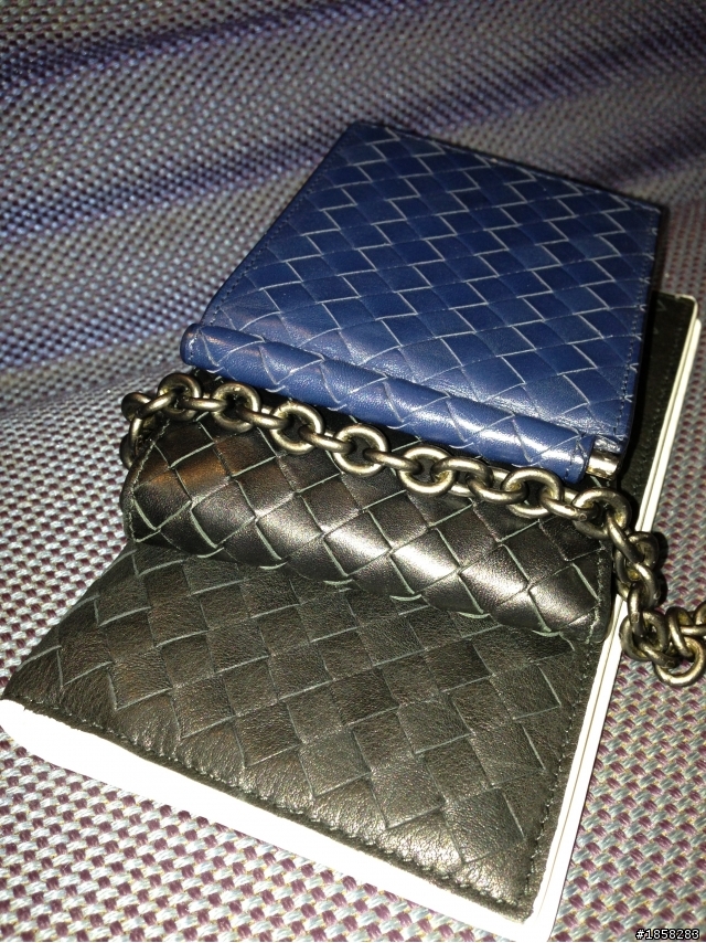 不專業開箱 Bottega Veneta 長夾