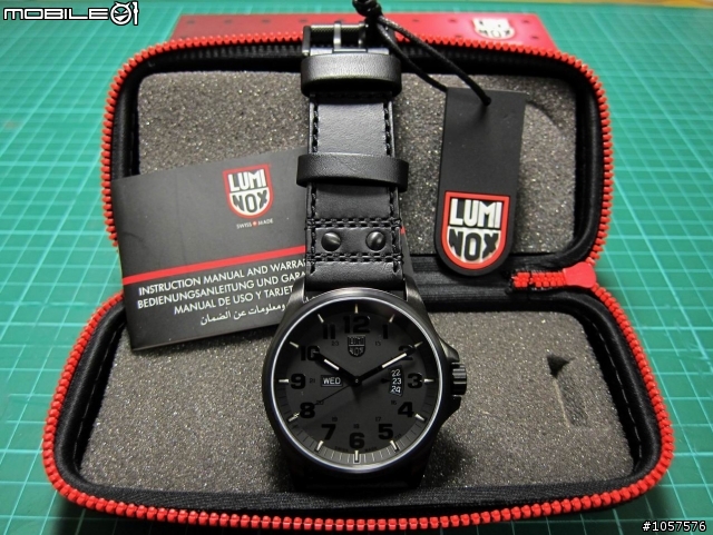 【開箱】雷明時Luminox 1879.BO Blackout Field Watch