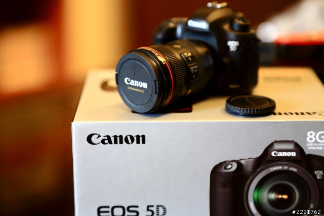 【開箱】Canon EOS 5D Mark III 造型隨身碟