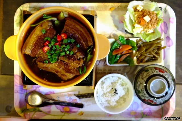 老夥房（找不到）烘焙餐廳