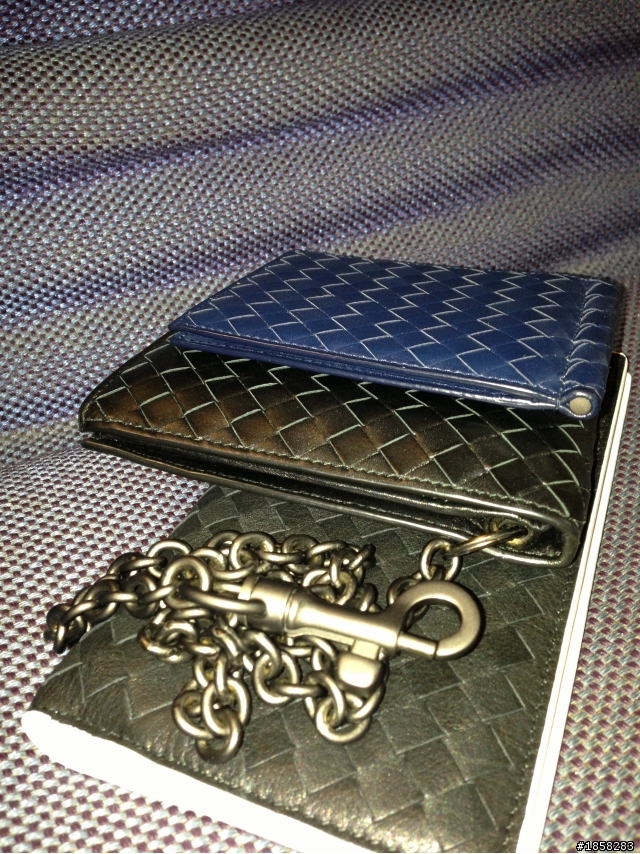 不專業開箱 Bottega Veneta 長夾