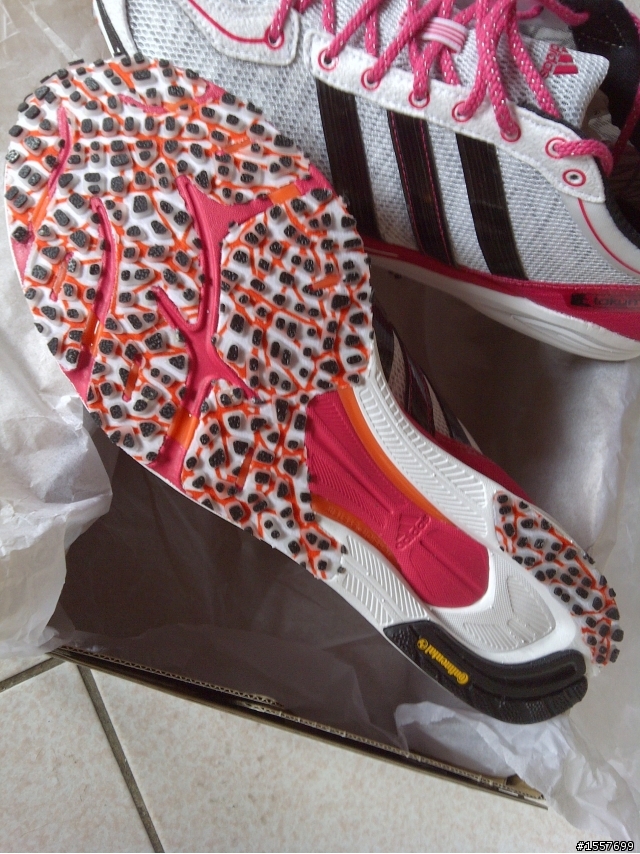 愛迪達 戰 開箱文 - Adidas Takumi Sen, 戰