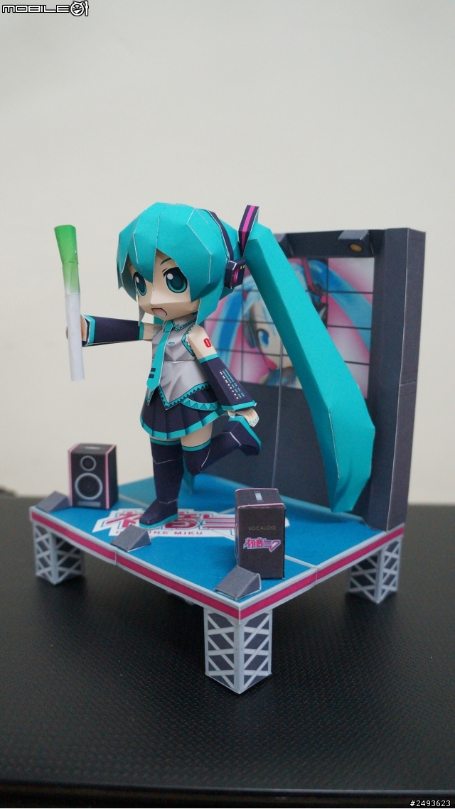紙模型:初音未來+表演舞台