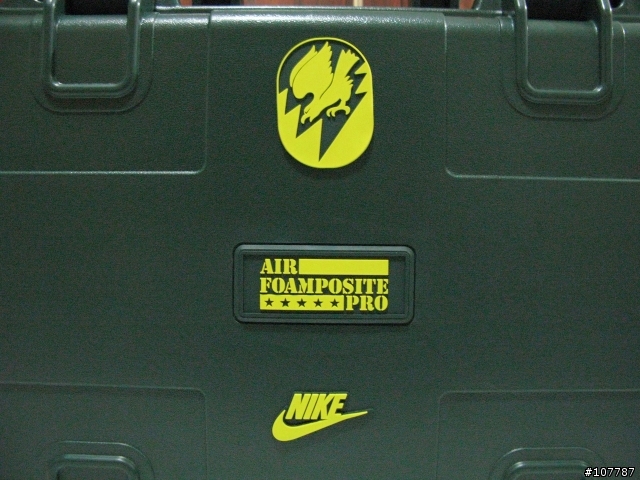 [開箱] 工具盒開箱～Nike air foamposite pro PRM LE - camo Special Box Set 軍綠迷彩太空特殊盒裝限量版