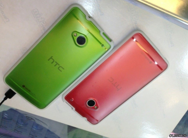 hTC New One  新(偽)色登場!