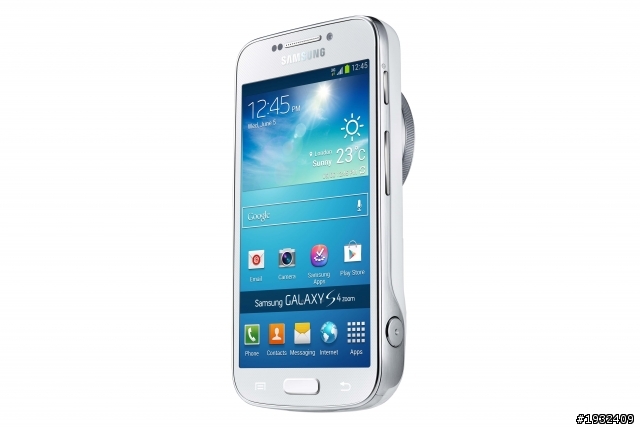 [外電消息] 三星發表Android可交換鏡頭相機GALAXY NX 搭載4G LTE網路技術