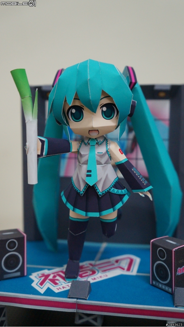 紙模型:初音未來+表演舞台