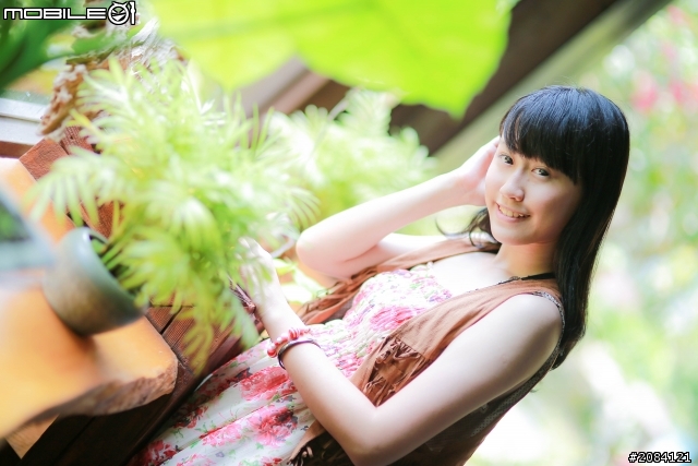 拋磚引玉........期待回應！！！(再續集)........自我感覺良好的第 三 次外拍..........請多多指教！