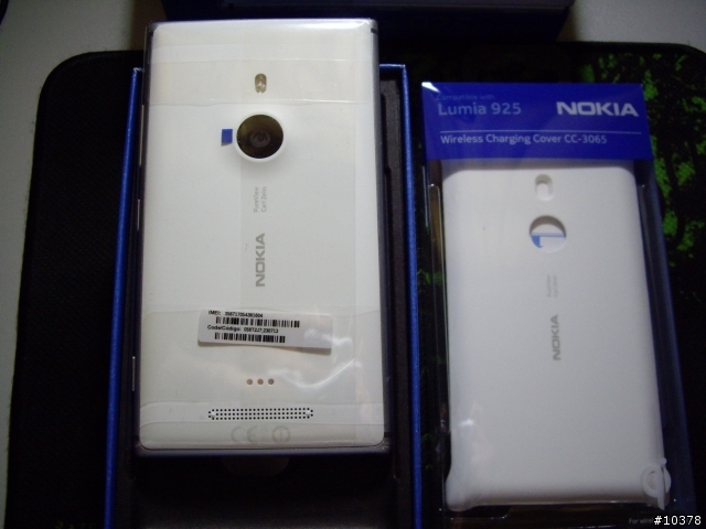 港版 Lumia 925 白色簡單開箱