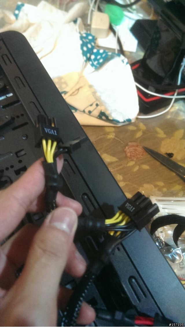 技嘉GTX760接頭疑問