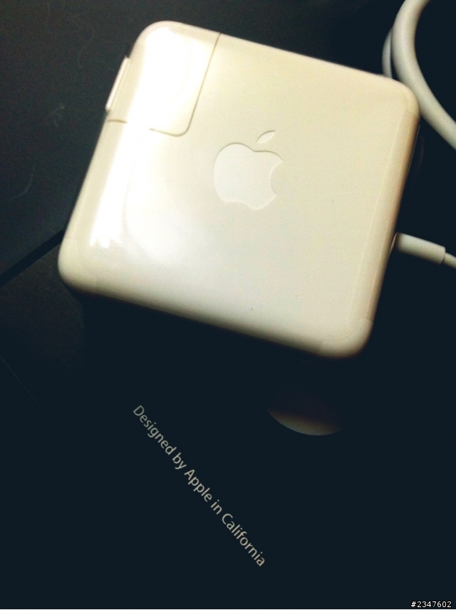 夢到開箱 2013 mid MacBook Air ...