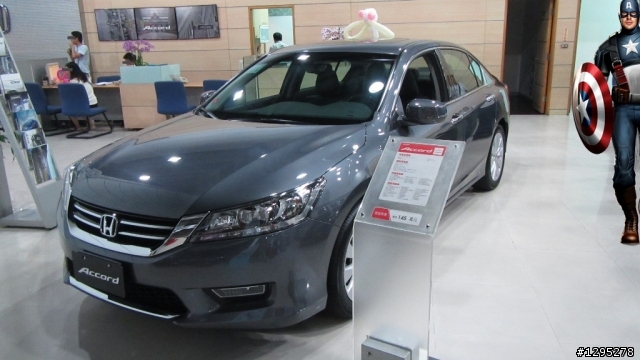 Accord 9賞車心得／Accord 8 對照組 / 同級各車未來式比較（後續增補路徑）