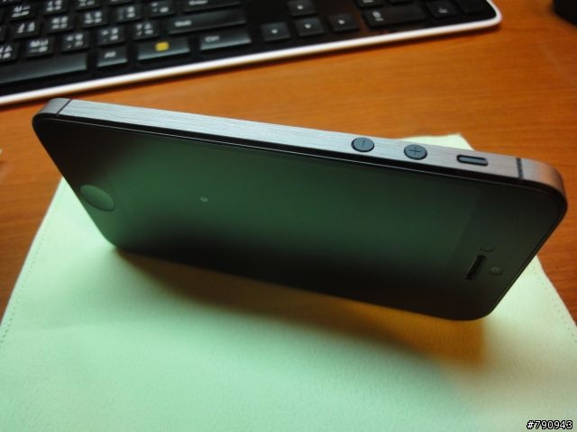 iphone 5 髮絲邊條貼