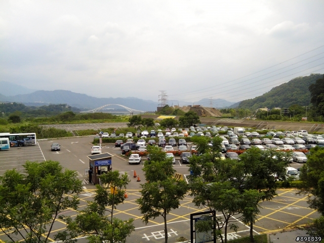VOVO VII 簡易開箱及安兔兔頻測及ROOT成功