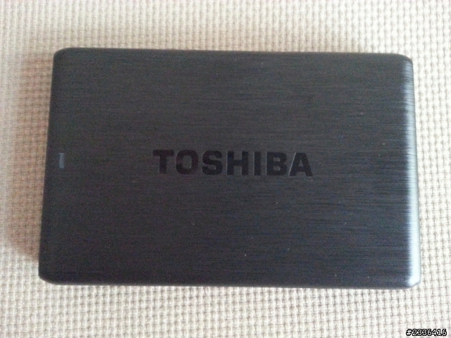 [簡單開箱]TOSHIBA 1.0TB/TO USB3.0 外接硬碟