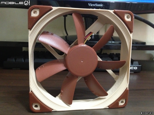 [開箱分享]貓頭鷹Noctua 2013全新款式風扇