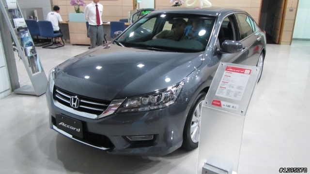 Accord 9賞車心得／Accord 8 對照組 / 同級各車未來式比較（後續增補路徑）