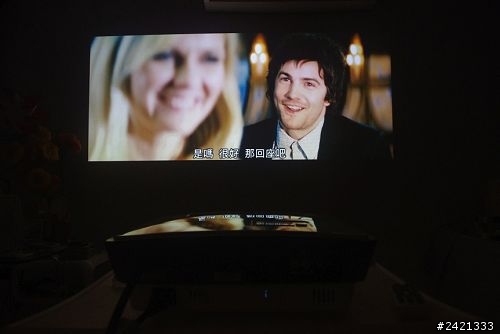 [開箱]大畫面掙扎了好久，最後還是選了BENQ W770ST投影機
