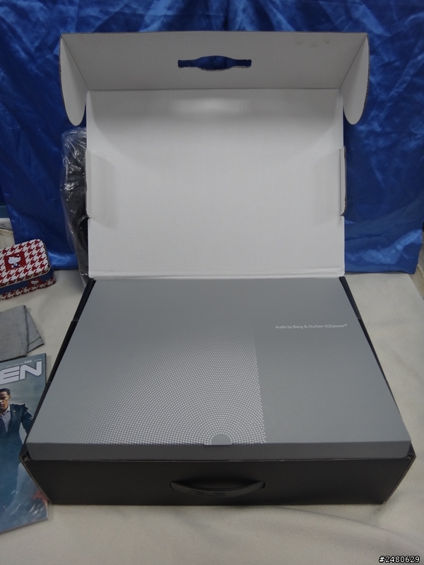 買筆電還有專屬重低音音響~~~ ASUS N550新鮮開箱