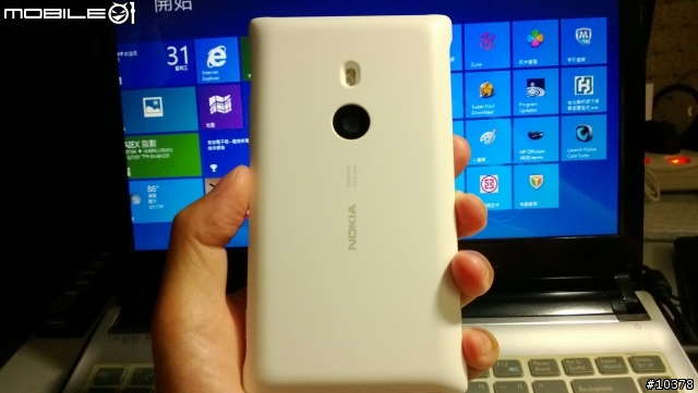 港版 Lumia 925 白色簡單開箱