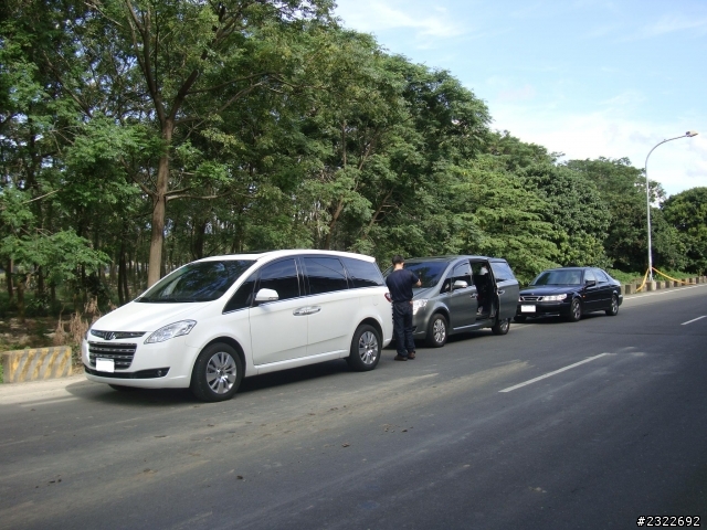 與hcpine76大大在東港小車聚相見歡 並分享MPV改款差異與第三排改裝資訊part5