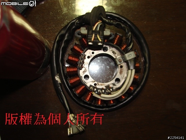 提升發電線圈線材壽命~~~~(不適用發電線圈浸在機油裡面的車種)示範為新勁戰