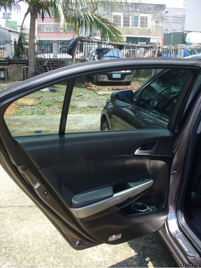 Accord 9賞車心得／Accord 8 對照組 / 同級各車未來式比較（後續增補路徑）