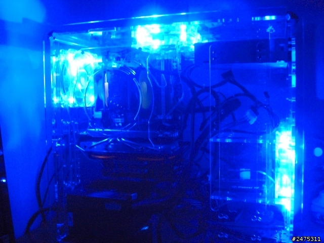 開箱文 I7 3770+HD7870+LG D2342P-PN+壓克力全透明機殼