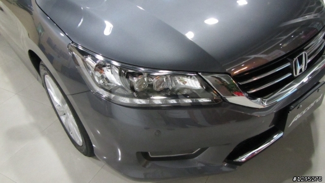 Accord 9賞車心得／Accord 8 對照組 / 同級各車未來式比較（後續增補路徑）